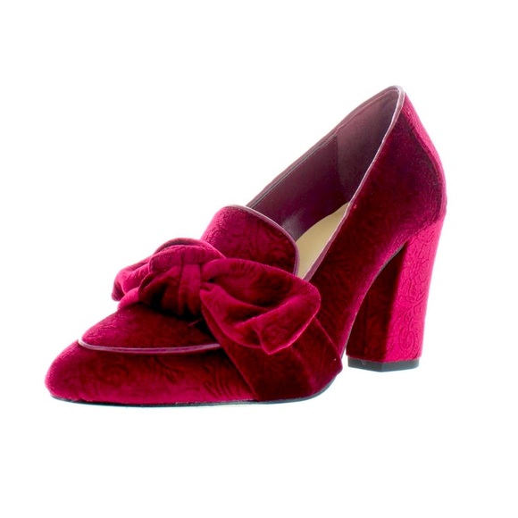 Bella Vita Shoes - NWT Bella Vita Gala II Red Velour Damask Embossed Pointed Toe Bow Block Heel 12